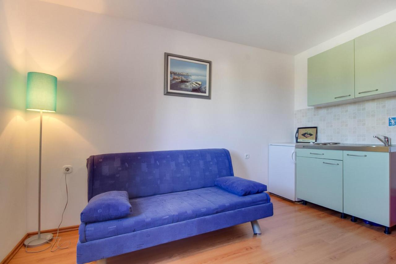 Apartments Rosa Mali Lošinj Eksteriør bilde