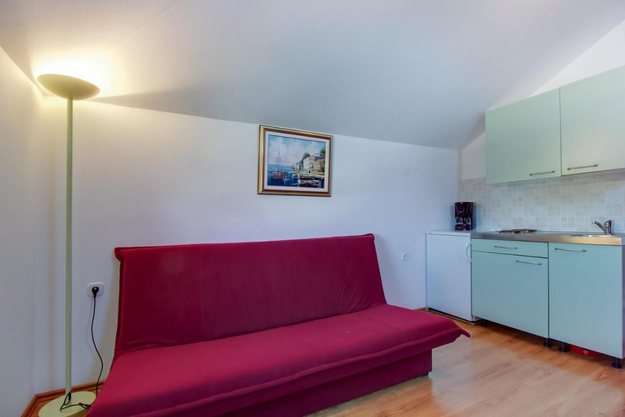 Apartments Rosa Mali Lošinj Eksteriør bilde