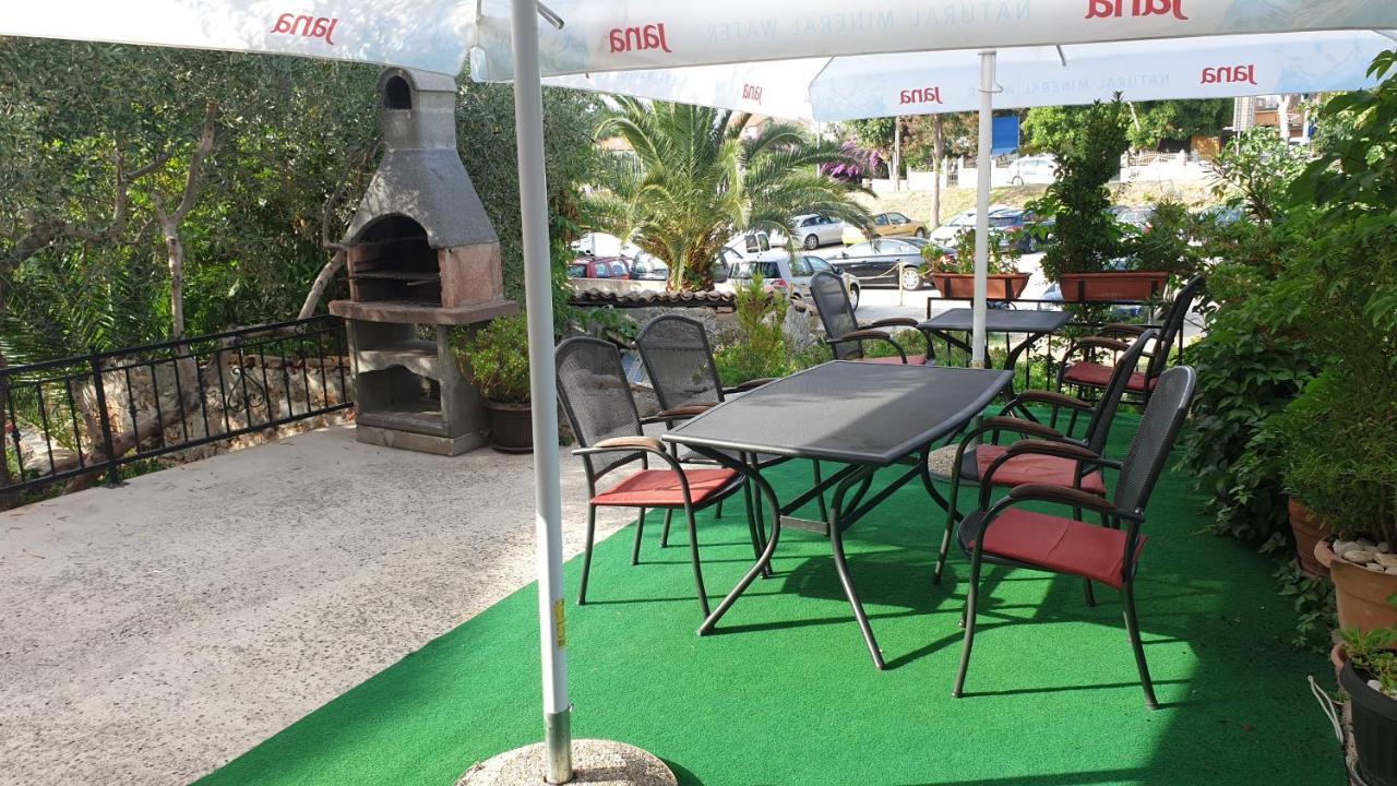 Apartments Rosa Mali Lošinj Eksteriør bilde