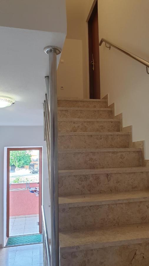 Apartments Rosa Mali Lošinj Eksteriør bilde