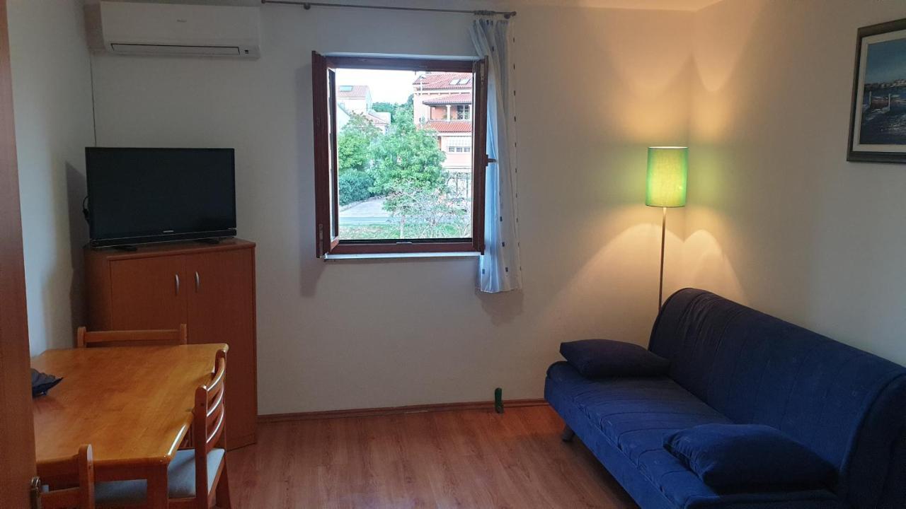 Apartments Rosa Mali Lošinj Eksteriør bilde